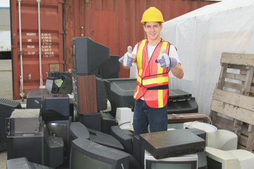 Honor Oak Skip Hire service in action